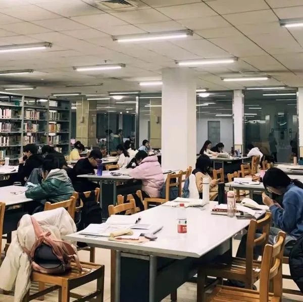 河北金融学院怎么样