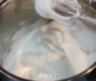 简单做出可爱的蛋糕卷-----维尼蛋糕卷
