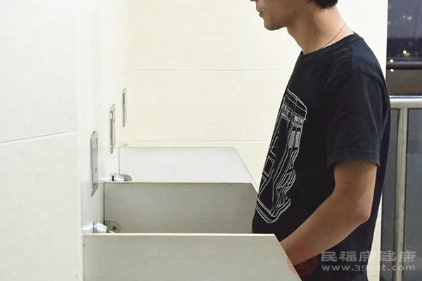 男性尿路感染的症状有哪些