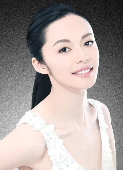 姚晨为什么被网友喷不火了 总之她被黑的很惨