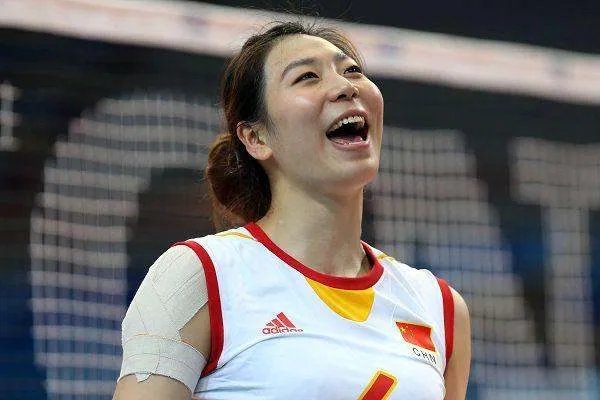 中国女排杨琤菁近况