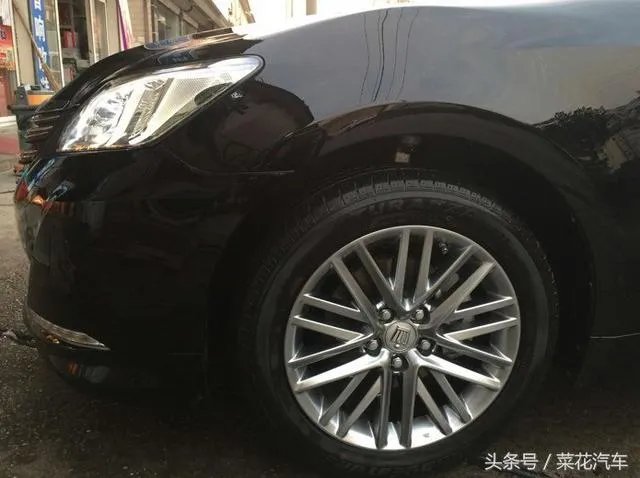 丰田皇冠怎么样?