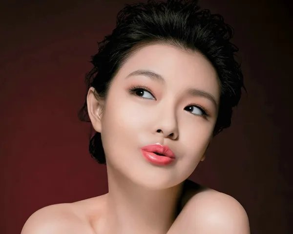 大S称已退出演艺圈，回应与具俊晔婚后才见面，是不是有点恋爱脑？