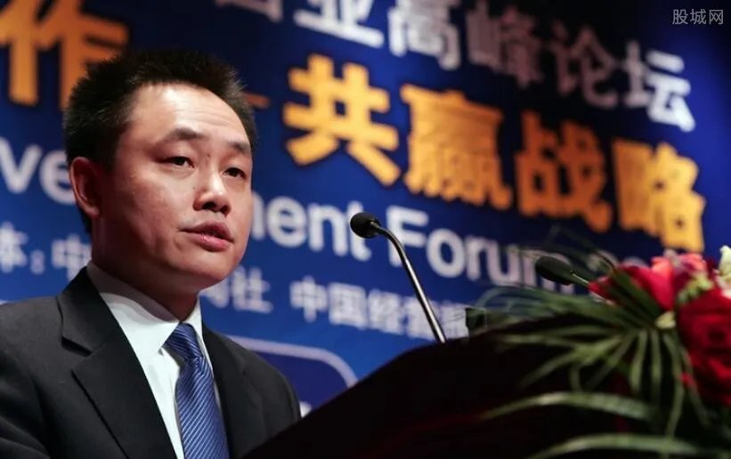 黄光裕为什么入狱 当年事件原委是怎样的？