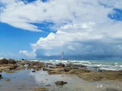 三亚哪里适合下海