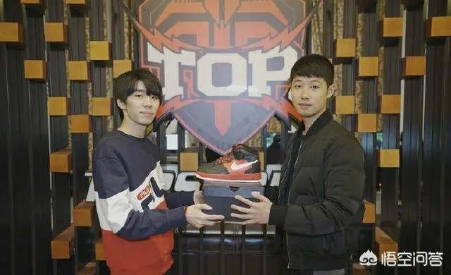 TOP战队阵容基本落成，到底是银河战舰还是又一支伪强队呢？