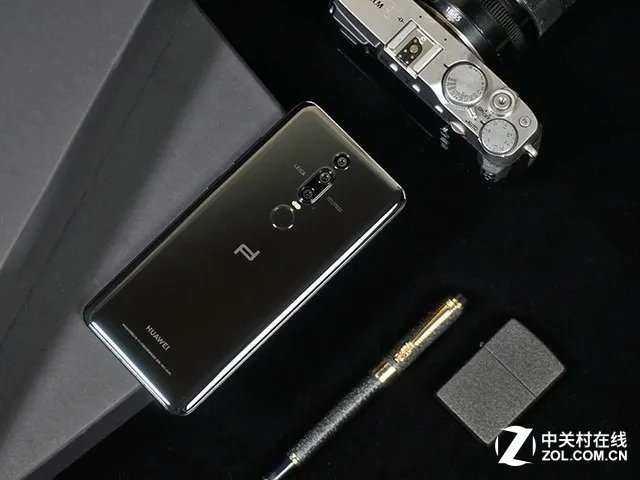 1万元花在哪 三大买点走进华为Mate RS