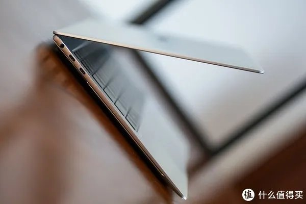 华为MateBook X Pro 2022款开箱评测:智慧办公重新定义生产力工具