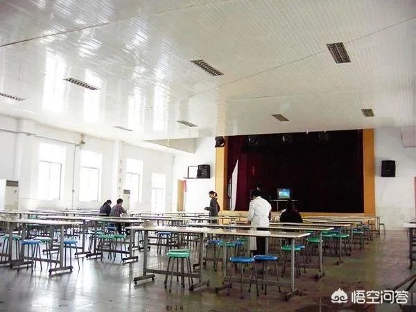 国内学生最少的大学