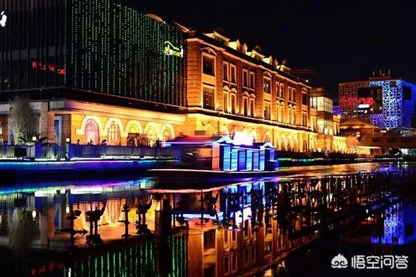 武汉的楚河汉街好玩吗?