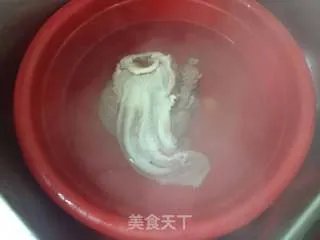 猪舌茶树菇汤