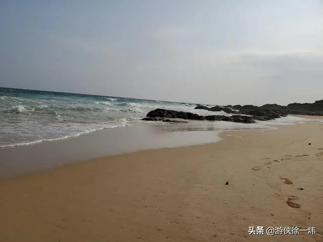 三亚哪里适合下海