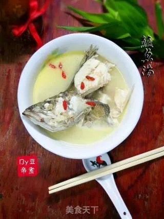 鲈鱼汤