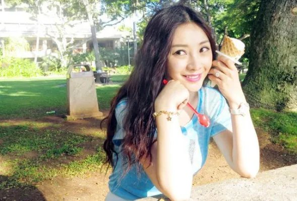 柳岩谈30岁女人的婚姻焦虑,女人真的也会愁嫁不出去吗?