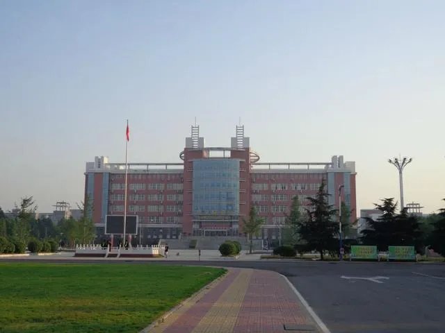 许昌学院怎么样？