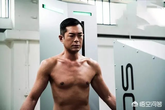 《反贪风暴4》电影中林家栋最后为什么要告诉林峯古天乐是ICAC的人？
