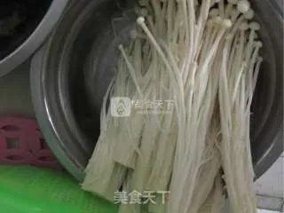 砂锅米线