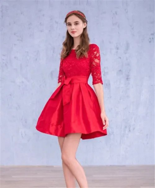 订婚礼服图片2017 订婚当天穿什么礼服好