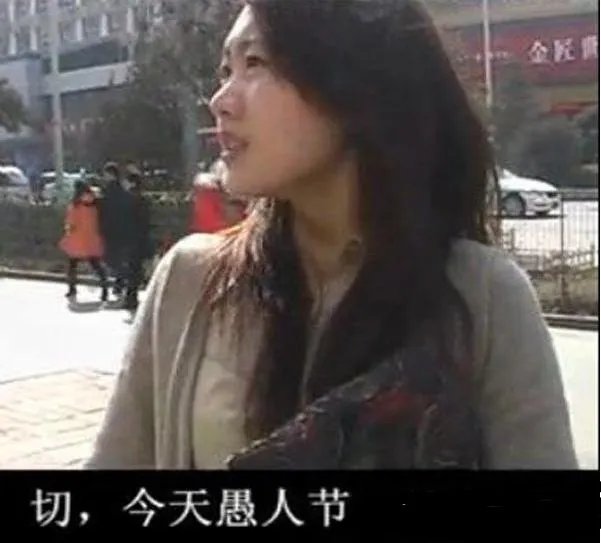女明星扮演乞丐,那个一个最像真正的“苏企鹅”?那个最美?