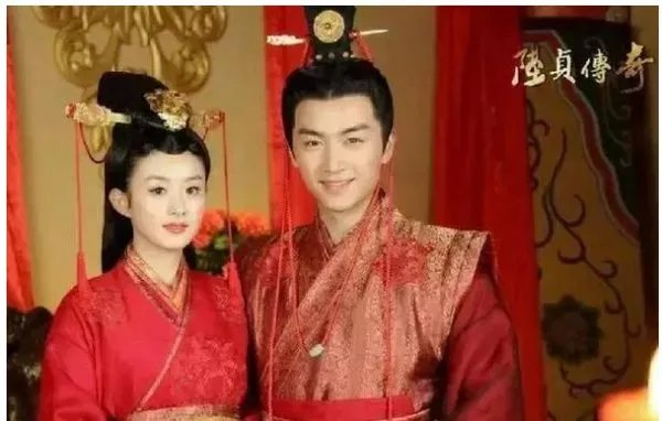 赵丽颖的男朋友是谁?