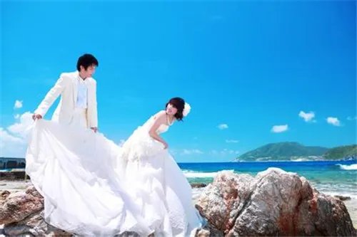 三亚婚纱照排行榜  去三亚拍婚纱照多少钱