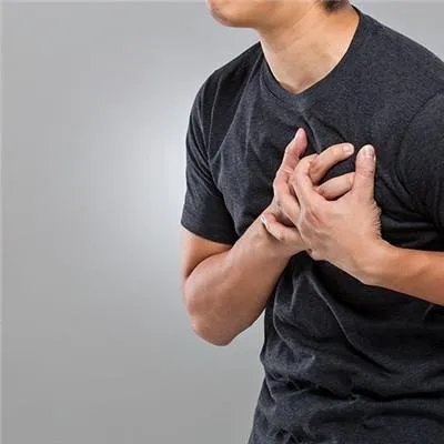 胸口痛是什么原因引起的