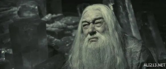 《加勒比海盗》剧组这么有钱？影史上最烧钱10部电影
