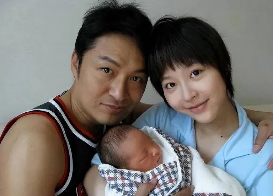 马景涛和吴佳妮离婚,为了弟弟抛弃妻子和2个儿子,是借口还是真心?