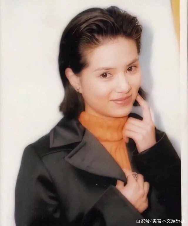 李若彤近况曝光,被富豪辜负10年,54岁未嫁的生活是怎样的?