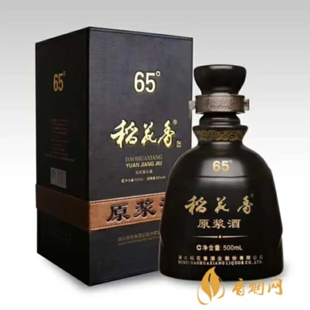 白酒黄马褂多少度?热度引领口感的迷人之处