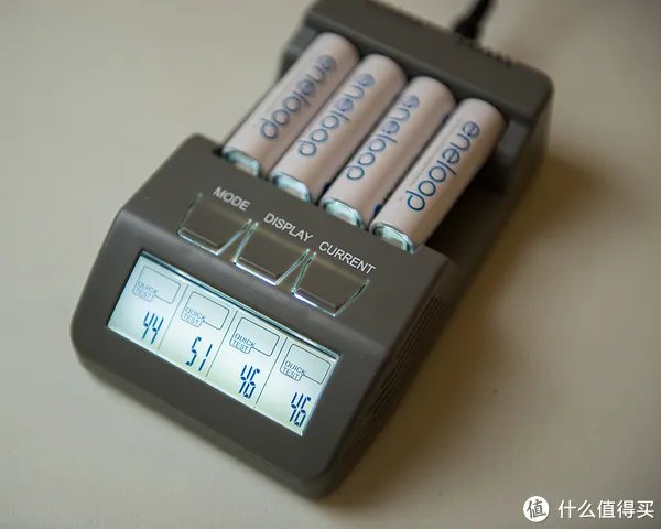 智能充电器怎么用