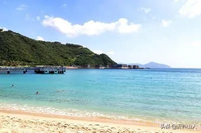 三亚哪里适合下海