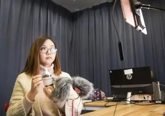 哄睡师包月套餐标价1.8万,这钱也太好赚了!这个职业未来发展前景如何?