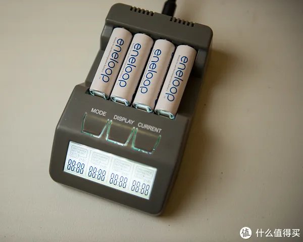 智能充电器怎么用