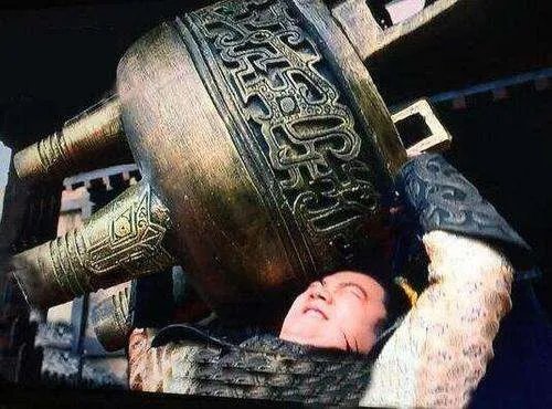 历史上是谁举鼎而死?那他是一个什么样的人?