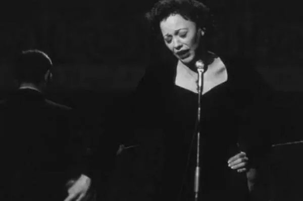 世界十大著名歌曲,泰坦尼克号主题曲排榜首,第四史上最畅销单曲