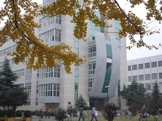 许昌学院怎么样？
