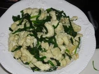 鸸鹋蛋炒韭菜