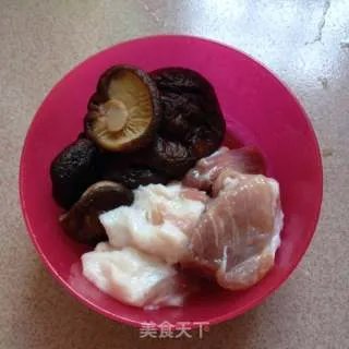 手工包心贡鱼丸