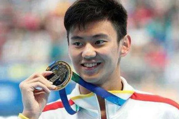 为什么巅峰时期的宁泽涛会被国家队给劝退啊?