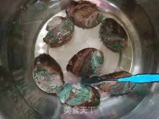 蒜蓉蒸鲍鱼