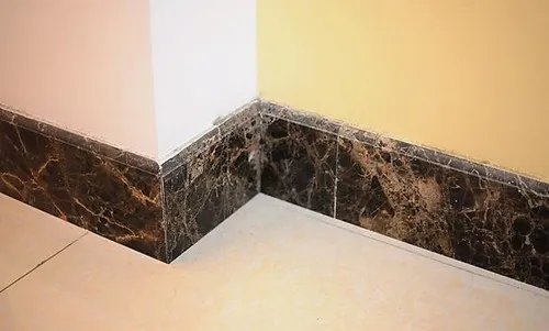 瓷砖踢脚线怎么贴