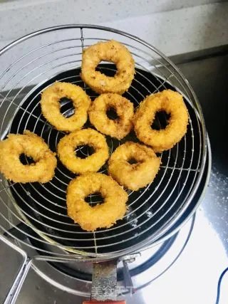 炸鱿鱼圈