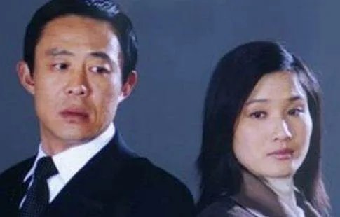 被侯勇抛弃后,“军花”潘雨辰现在状态如何?