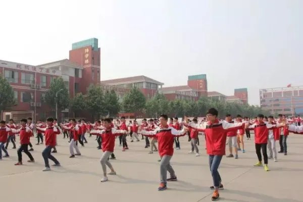 温县第一高级中学的学校简介