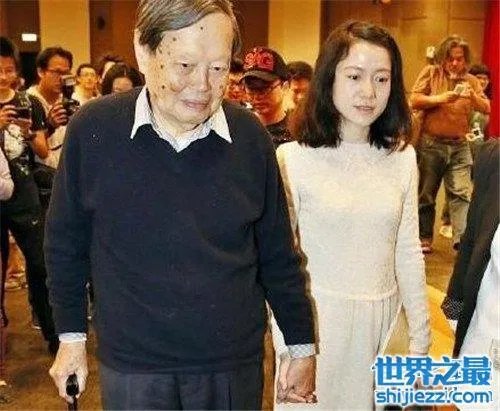 杨振宁和翁帆有孩子吗 两人恋爱经过曝光
