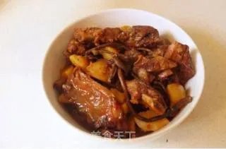 土豆炖排骨