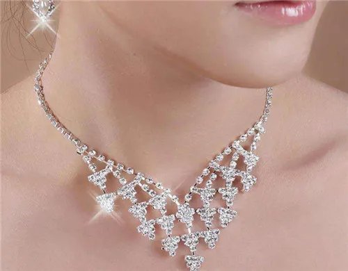 项链的牌子哪个好 结婚应该买什么项链好