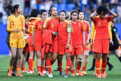 中国女足无缘八强,如何看待中国足球水平?