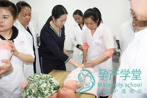 广州月嫂培训班多少钱？怎么收费？